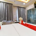 Reddoorz Premium @ Cao Thang Street