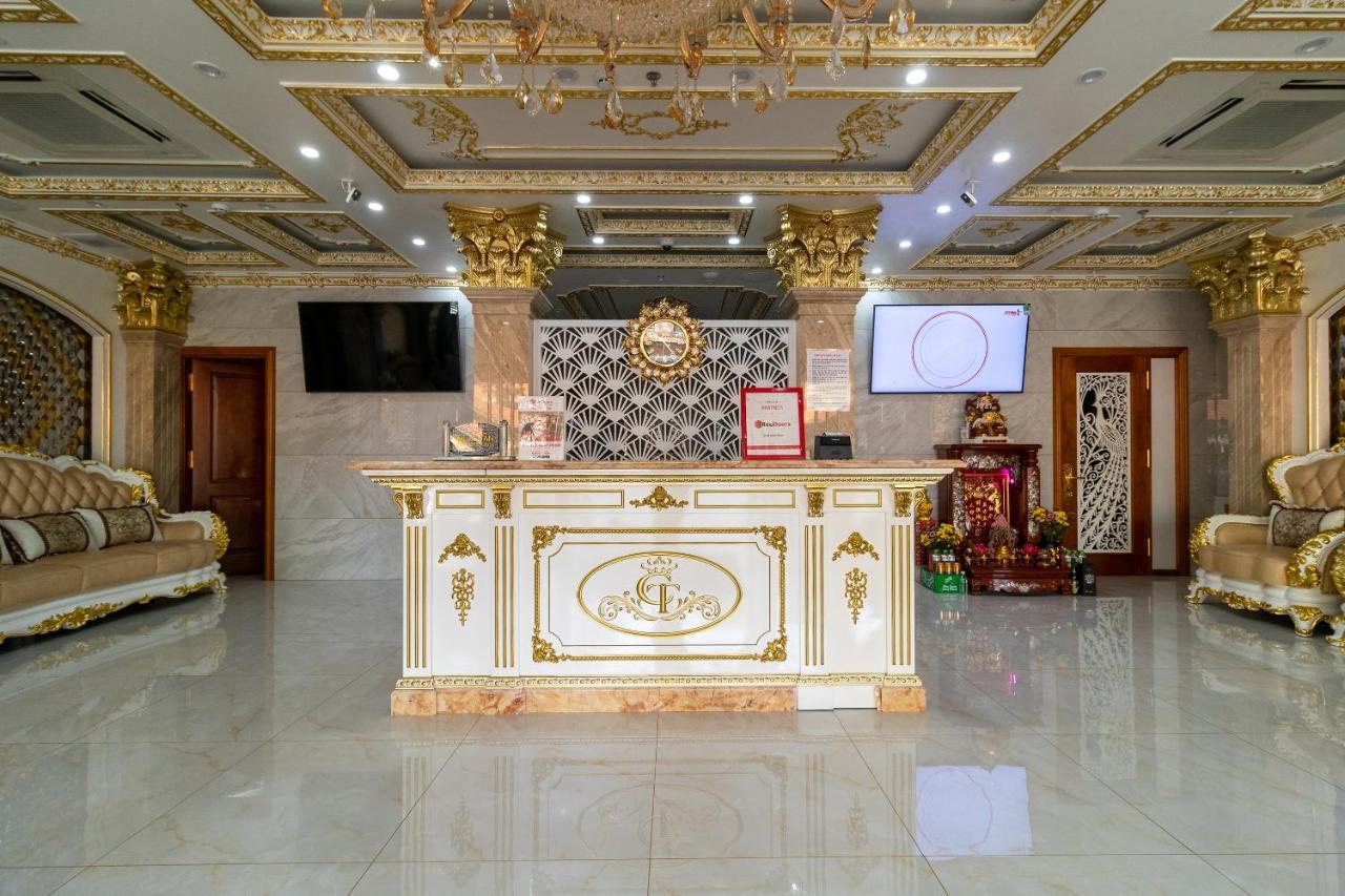 Khách sạn Reddoorz Premium @ Cao Thang Street TP. Hồ Chí Minh