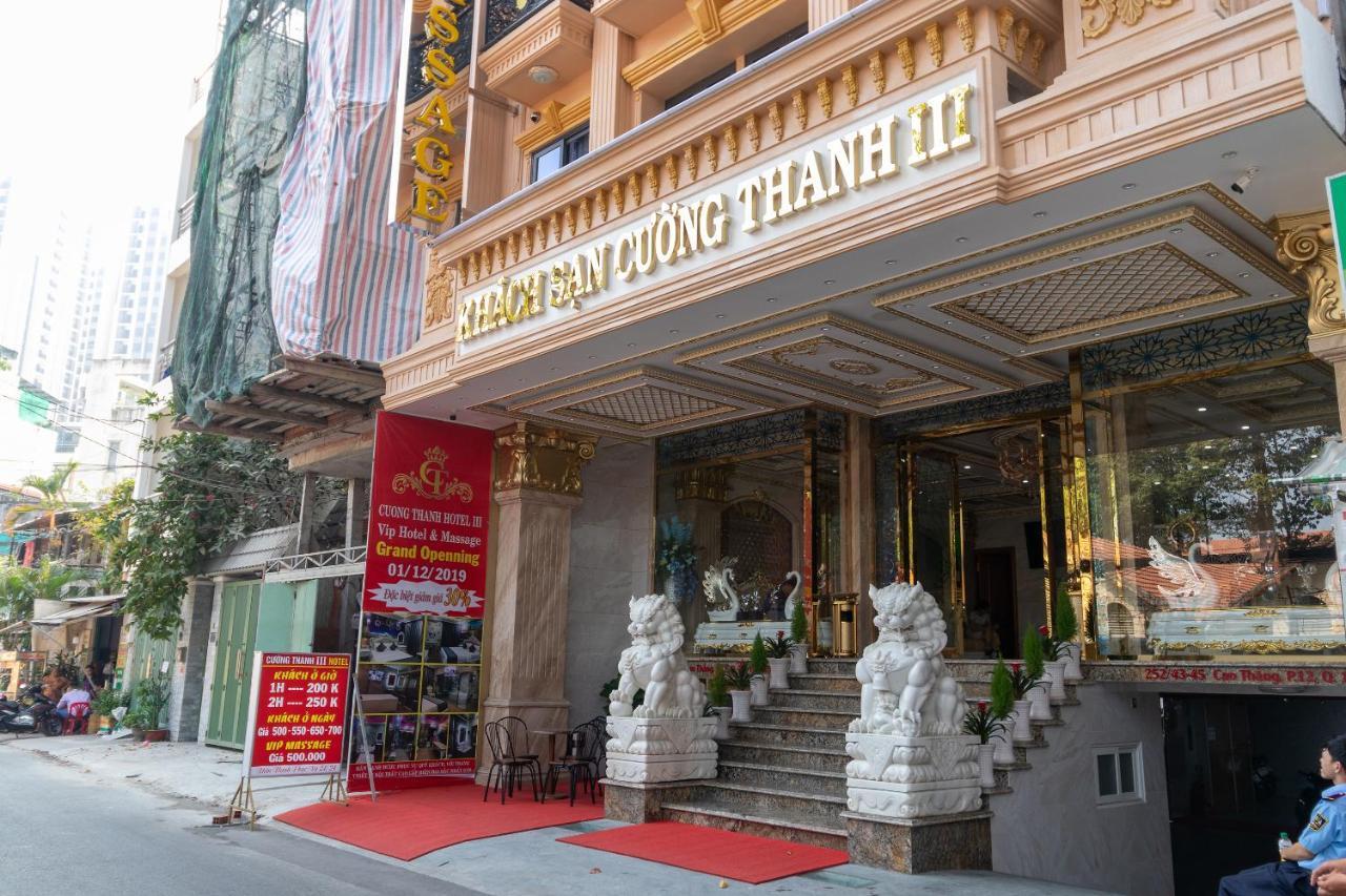 Reddoorz Premium @ Cao Thang Street TP. Hồ Chí Minh