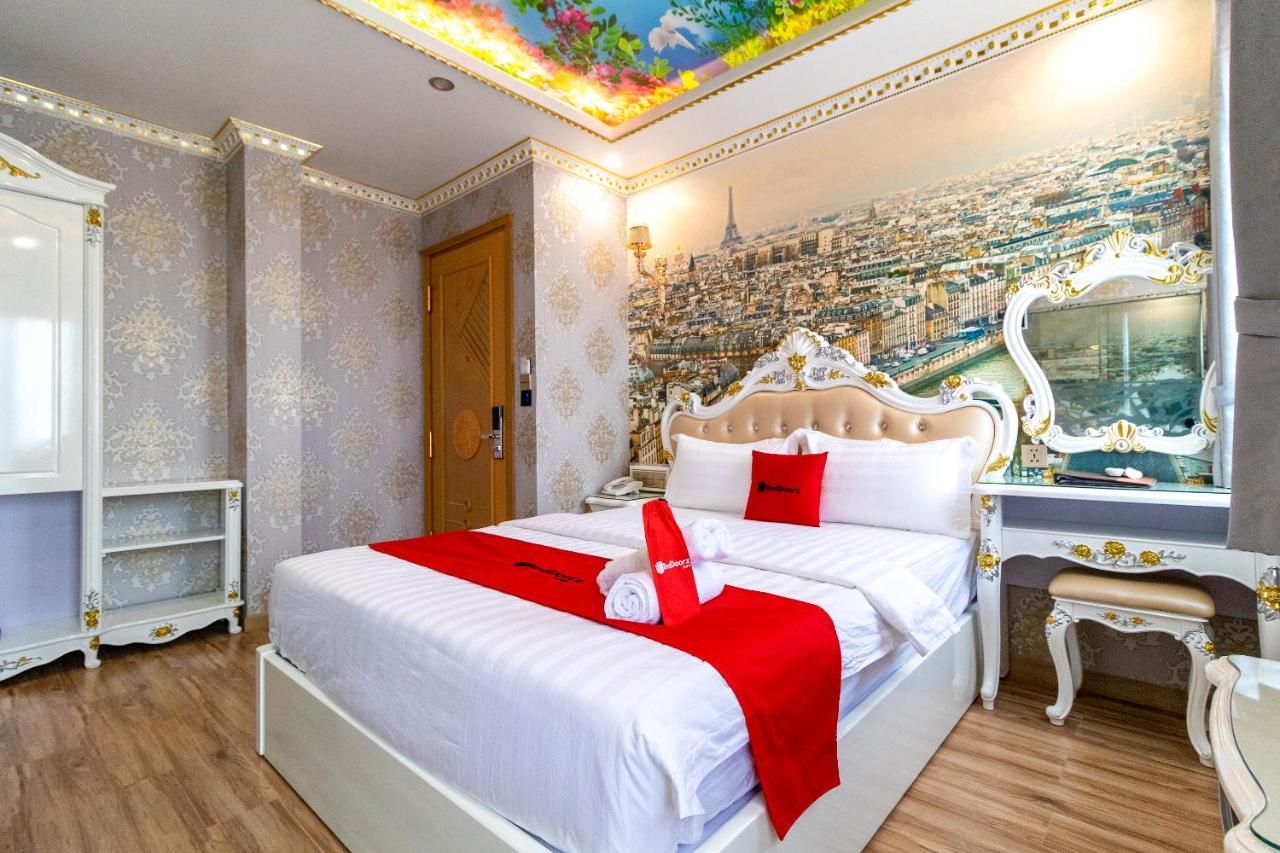 Reddoorz Premium @ Cao Thang Street