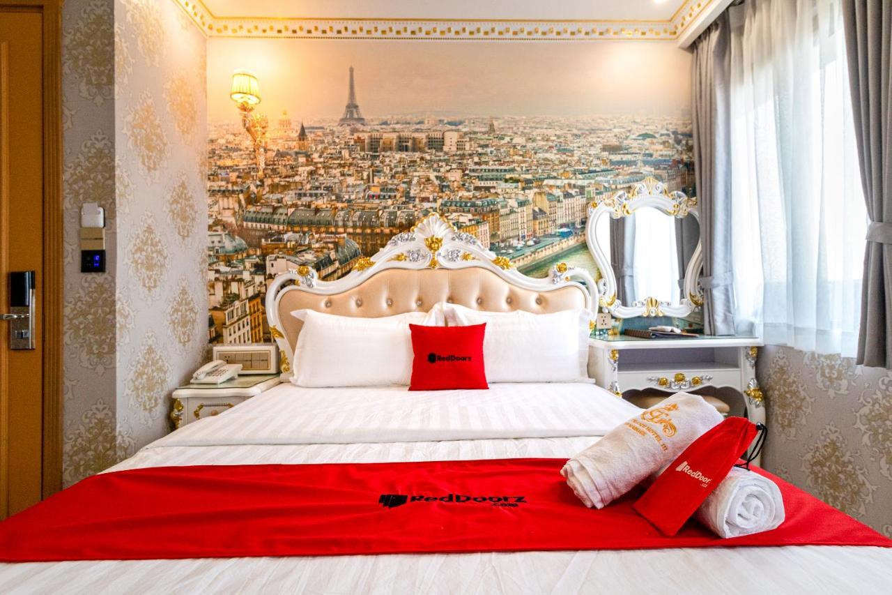 Reddoorz Premium @ Cao Thang Street Khách sạn 3*
